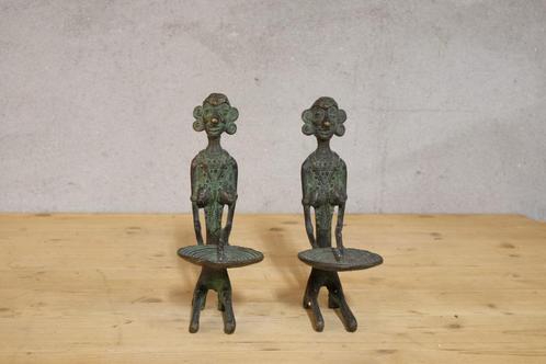 Dogon stijl beeldjes kandelaars brons  West Afrika, Antiek en Kunst, Kunst | Niet-Westerse kunst, Ophalen of Verzenden