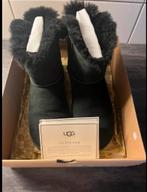 UGG Bailey Button Laarzen Maat 40, Kleding | Dames, Schoenen, Ophalen of Verzenden, Zo goed als nieuw, Zwart