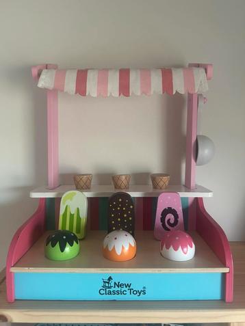 New Classic Toys ijskraam beschikbaar voor biedingen