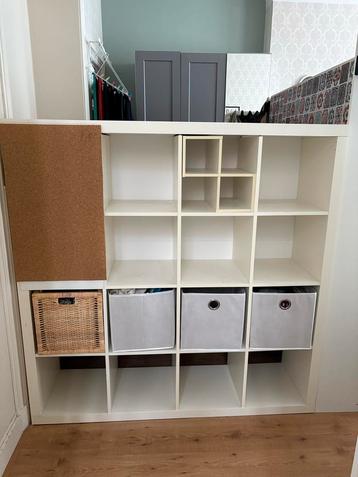 IKEA Vakjeskast - Goede kwaliteit, zonder mandjes