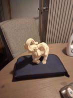 Beeld olifant ik denk ivoor of steen, Ophalen of Verzenden