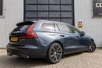 Volvo V60 2.0 T6 Twin Engine AWD Inscription € 32.244,00, Auto's, Automaat, Euro 6, 4 cilinders, Blauw