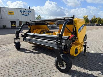 New Holland 300FPE Gras Pickup 2017 beschikbaar voor biedingen