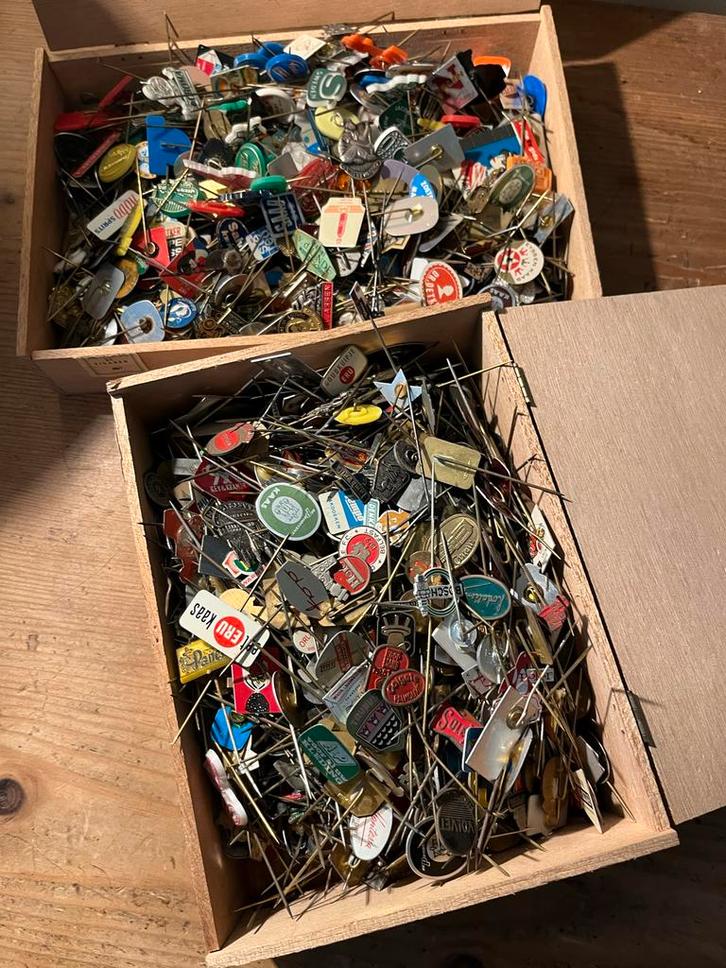 Grote verzameling oude speldjes (1900+), Verzamelen, Speldjes, Pins en Buttons, Gebruikt, Speldje of Pin, Overige onderwerpen