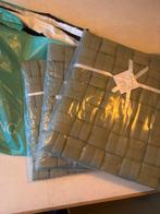 3 Nieuwe Olijfgroene Kussens 40x40 van Westwing, Huis en Inrichting, Stoffering | Tapijten en Kleden, Minder dan 50 cm, Vierkant