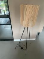 Karwei Luna Vloerlamp Rotan - Natuurlijke Sfeer, Ophalen, Zo goed als nieuw, Metaal, 150 tot 200 cm