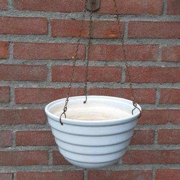 Bloempot / plantenhanger, waterdicht kleur wit beschikbaar voor biedingen