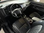 Mitsubishi Outlander 2.4 PHEV Intense+ 135pk Pano | Trekhaak, Auto's, Automaat, 4 cilinders, 1865 kg, Zwart