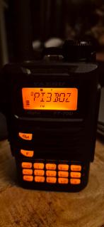 Yaesu Ft 70D incl factuur 1e eigenaar, Ophalen of Verzenden, Zo goed als nieuw