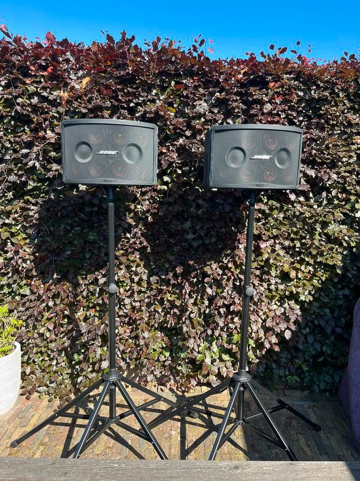 Bose 802 speakers met statief en Interim PC 1235/1650 mixer, Audio, Tv en Foto, Professionele Audio-, Tv- en Video-apparatuur