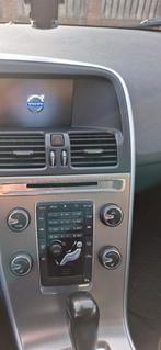 Volvo xc60 2.0 T FWD B4204T6, Auto's, Automaat, Euro 5, Achterwielaandrijving, Zwart