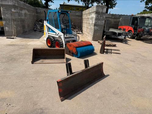 Bobcat 443 inc aanbouwdelen marge, Zakelijke goederen, Machines en Bouw | Tuin, Park en Bosbouw, Ophalen