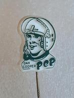 Speldje van DAN COOPER, VLIEGHELD UIT DE "PEP"., Verzamelen, Speldjes, Pins en Buttons, Verzenden, Gebruikt
