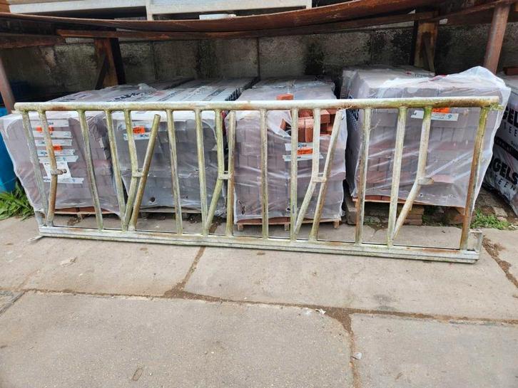 17 - Voederhekken, Dieren en Toebehoren, Stalling en Weidegang, Weidegang, 4 paarden of pony's of meer