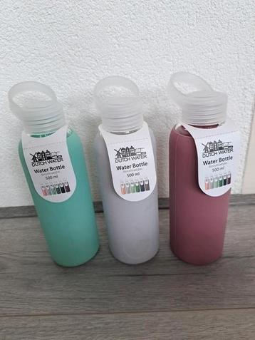 NIEUW! waterflessen van 500ml. Borosilicaatglas beschikbaar voor biedingen