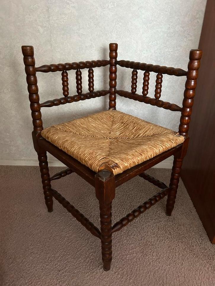 Antieke Vierkante Stoel met Rietzitting, Antiek en Kunst, Antiek | Meubels | Stoelen en Banken, Ophalen