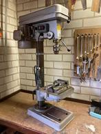 Professionele kolomboormachine – Huvema HU, Doe-het-zelf en Verbouw, Gereedschap | Boormachines, Ophalen, Gebruikt, Kolomboormachine