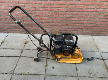 Trilplaat huren past in kofferbak. beschikbaar voor biedingen