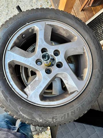 Winterbanden Volvo V50 - Set van 4 beschikbaar voor biedingen