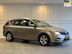 Kia Cee'd Sporty Wagon 1.4 CVVT Navigator Plus Pack 2012 / C, Voorwielaandrijving, Euro 5, Stof, Gebruikt