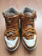 Nike sneakers maat 37,5, Kleding | Dames, Schoenen, Geel, Nike, Ophalen of Verzenden, Sneakers of Gympen