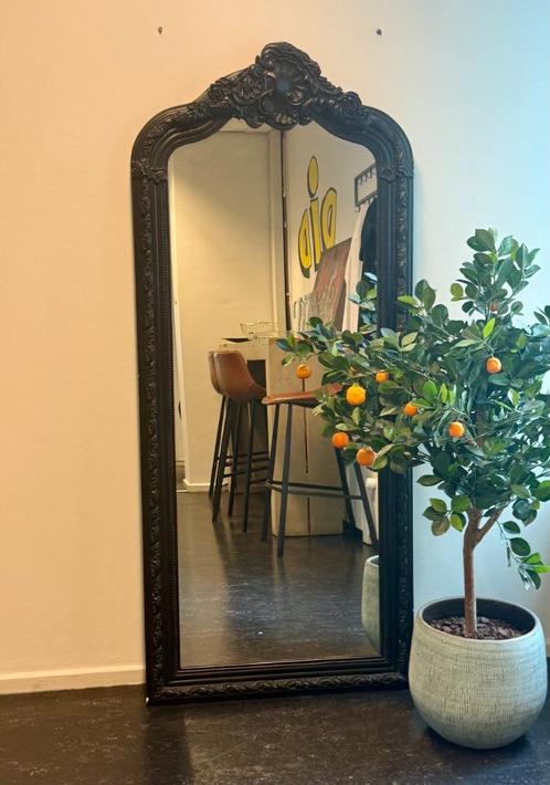 Te koop: XL Barok Spiegel – Zwart met sierlijst – 180x75 cm, Huis en Inrichting, Woonaccessoires | Spiegels, Zo goed als nieuw