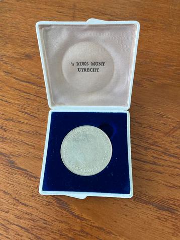 10 gulden 1973 zilver in doosje Rijks munt Utrecht beschikbaar voor biedingen