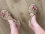 Bruno Premi toffe plateau sandalen beige suede 38, Bruno Premi, Beige, Zo goed als nieuw, Sandalen of Muiltjes
