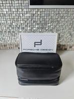 Origineel porsche design toilettas OF make-up tas

Model : P, Ophalen of Verzenden, Zo goed als nieuw, Zwart, Heer of Dame