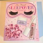 NIEUW Too Faced Sleepover Survival Kit, Ophalen of Verzenden, Nieuw, Gehele gezicht