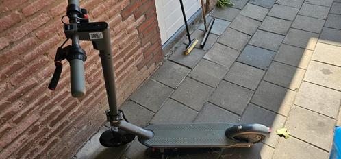 electrische step met GROOTE ACCU, Fietsen en Brommers, Steps, Gebruikt, Elektrische step (E-scooter), Ophalen of Verzenden