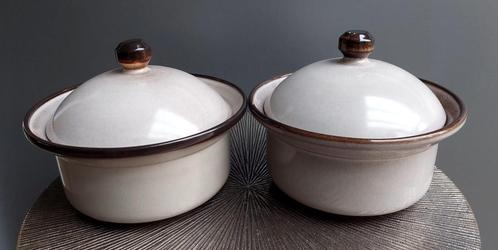2 Dekschalen - Potterie de Driehoek  - serie amsterdam, Huis en Inrichting, Keuken | Potten en Pannen, Zo goed als nieuw, Overige typen