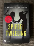 Carole Johnstone - Spiegeltweeling. (2021), Ophalen of Verzenden, Zo goed als nieuw, Carole Johnstone
