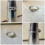 Zilveren ring mt 18 met edelsteen zirkoon, 18 tot 19, Ophalen of Verzenden, Zo goed als nieuw, Met edelsteen