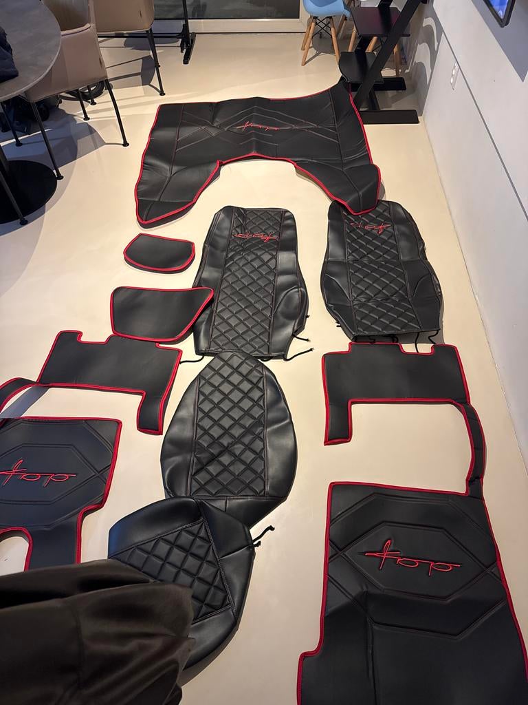 Autostoelhoezen Set - Nieuw Design, Auto-onderdelen, Ophalen of Verzenden, Nieuw, Universele onderdelen