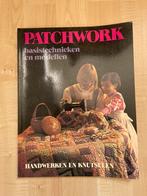 Boek over Patchwork Quilten Handwerken Knutselen, Gelezen, Borduren en Naaien, Ophalen of Verzenden