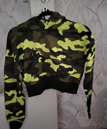 Urban Classics Camo Cropped Hoodie XS beschikbaar voor biedingen