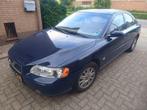 Volvo S60 2.4 140PK 2005 Blauw nieuwe APK, Auto's, Voorwielaandrijving, 74 €/maand, Blauw, S60