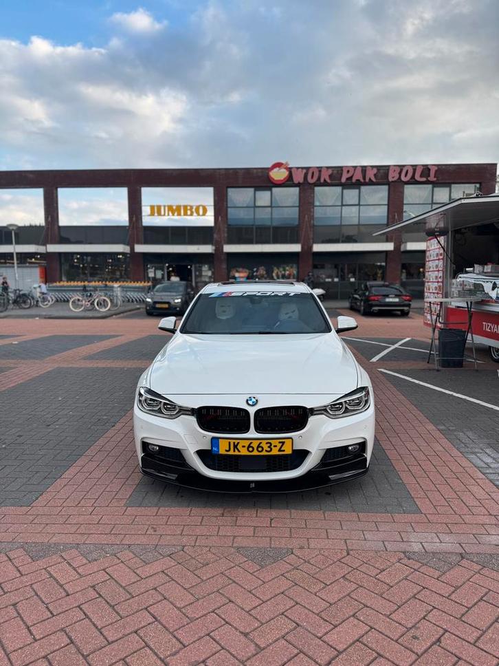 BMW 3-Serie 330e Iperformance 252pk Aut 2016 Wit, Auto's, BMW, Particulier, 3-Serie, Hybride Elektrisch/Benzine, Plug-in hybride