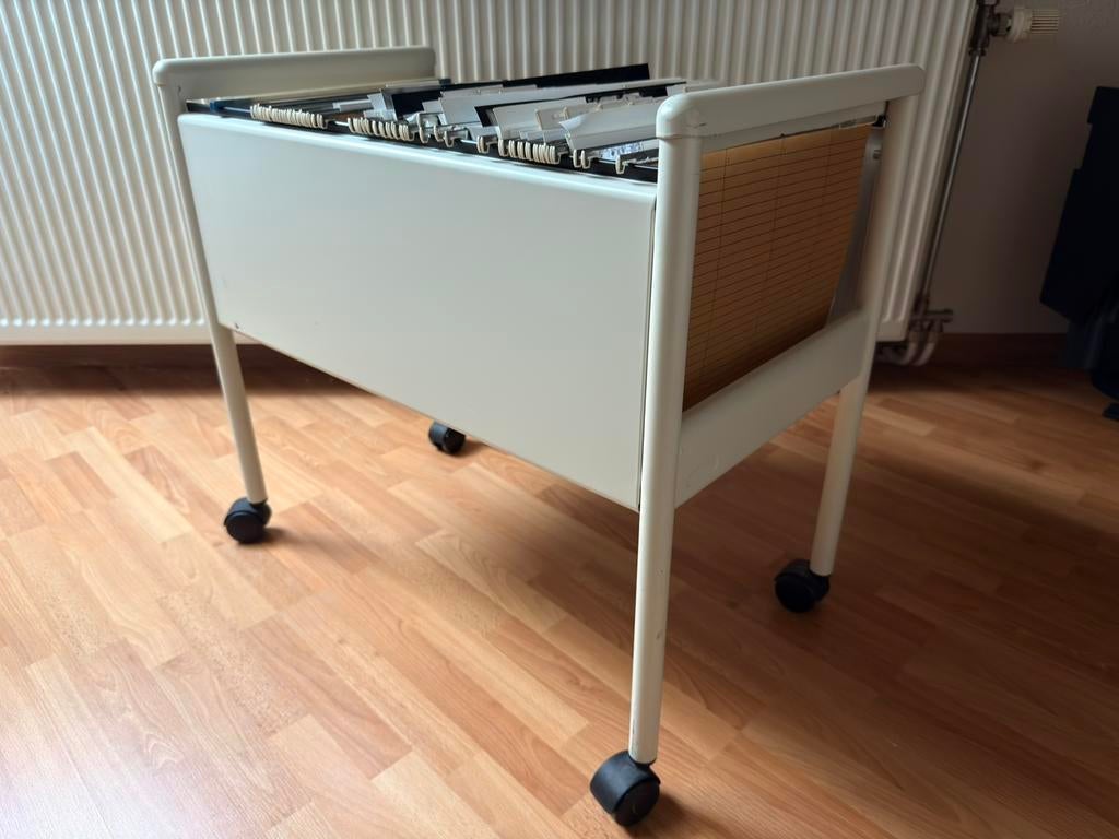 Verrijdbare hangmappenkast incl. hangmappen & stofhoes, Huis en Inrichting, Kasten | Roldeurkasten en Archiefkasten, Ophalen, Gebruikt