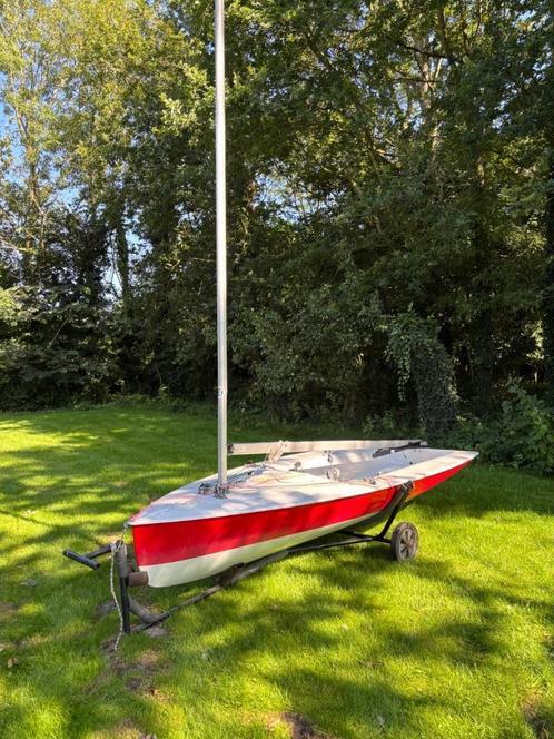 Zeer complete van Wettum Europe zeilboot H499, Watersport en Boten, Open zeilboten, Gebruikt, Overige typen, 3 tot 6 meter, Polyester