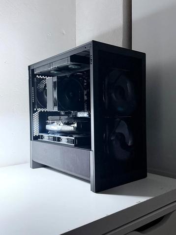 Game PC | RTX 4070 | Ryzen 5  7500f | 32GB DDR5 | 1TB beschikbaar voor biedingen