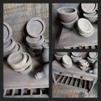 Sober old black borden/ schaaltjes miniatuur poppenhuis, Ophalen, Nieuw, Poppenhuis