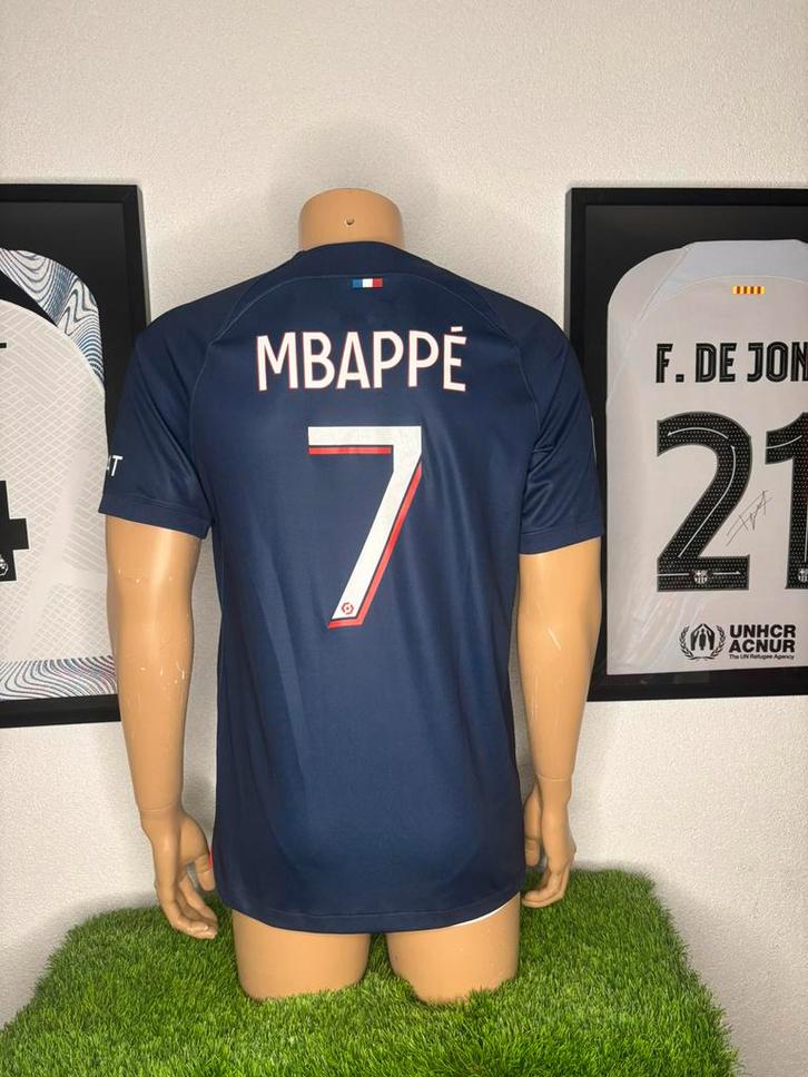 PSG thuisshirt 2023/2024 Mbappe, Sport en Fitness, Voetbal, Zo goed als nieuw, Shirt, Maat M, Ophalen of Verzenden