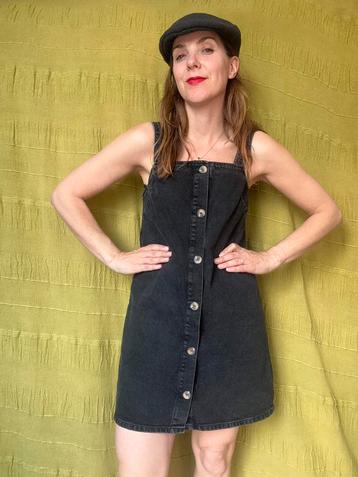 Spijkerjurkje / jurkje ASOS - zwart - 38/M/medium beschikbaar voor biedingen