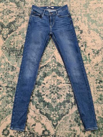 Levi's 710 super skinny W27 L32 WMN Tulsi2732 Blauw

 beschikbaar voor biedingen