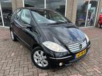 Mercedes-Benz A-klasse 150 Elegance - Automaat - Cruise - NI, Auto's, Zwart, Zwart, Origineel Nederlands, 1000 kg