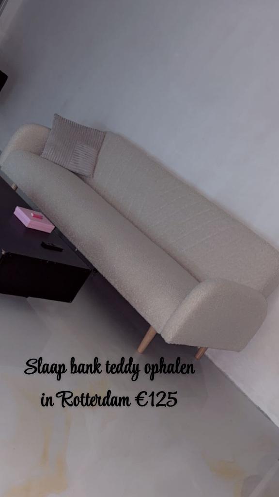 Slaap bank teddy, Ophalen, 150 tot 200 cm, 75 tot 100 cm, Zo goed als nieuw