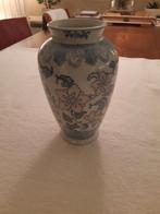 Porseleinen vaas, Huis en Inrichting, Ophalen, Overige kleuren, Aardewerk of Porselein, Zo goed als nieuw
