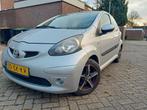 Toyota aygo automaat /Airco /APK., Auto's, Toyota, 4 stoelen, 68 pk, Origineel Nederlands, Particulier